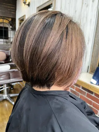 ショート 大久保寿高✨ なりたい色を叶える✨のヘアスタイル