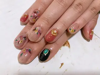 ネイル nailartist lisaのネイルデザイン