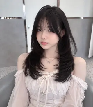 ロング 🤍ワンホンヘア ayaha🤍のヘアスタイル