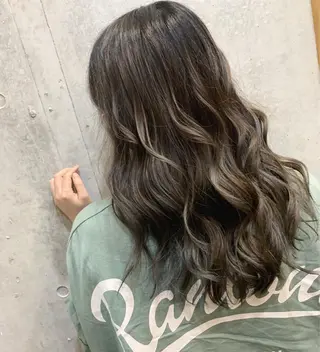 セミロング カラー 代表✩.*˚白井 美香のヘアスタイル