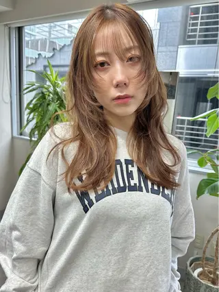 セミロング カラー レイヤーカット🪄 耳ツボ🎀Ayumiのヘアスタイル