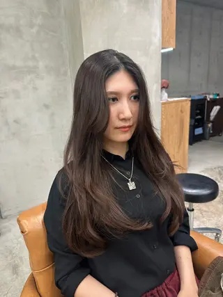 ロング 銀座YUKINA🌙 レイヤー/ブリーチのヘアスタイル