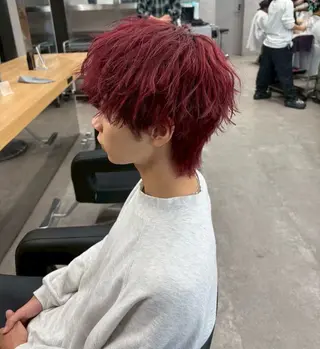 ショート カラー ヘアアレンジ メンズ 🔥ニュアンス フェザー小林海斗🔥のヘアスタイル