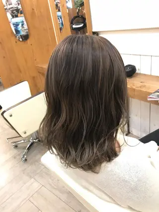 ミディアム 豊中駅3分eha レッスンモデルのヘアスタイル