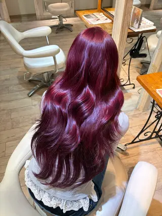 カラー cie ヒナタのヘアスタイル