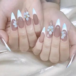 ネイル NAILサロン 木にいるのネイルデザイン