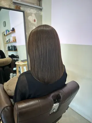 ミディアム カラー 品川 美和のヘアスタイル