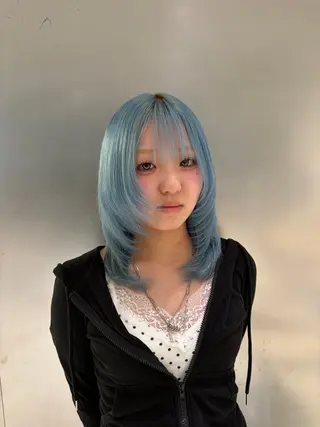 セミロング カラー🍀レイヤー カット/ヒナタのヘアスタイル