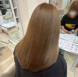 セミロング くぼた もあのヘアスタイル