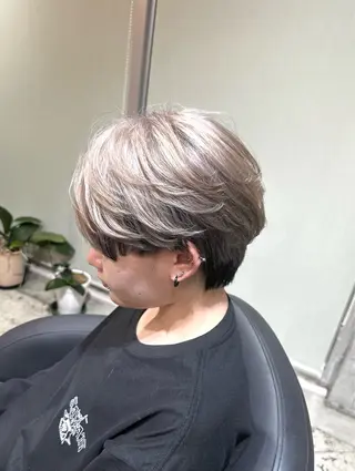 ショート カラー ✨ブリーチカラー/ 似合わせカット/高山のヘアスタイル