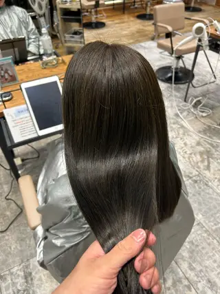 ロング カラー 透明感カラー 大工廻あすやのヘアスタイル