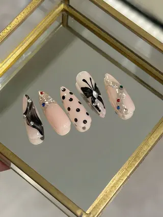ネイル 西田 花音のネイルデザイン