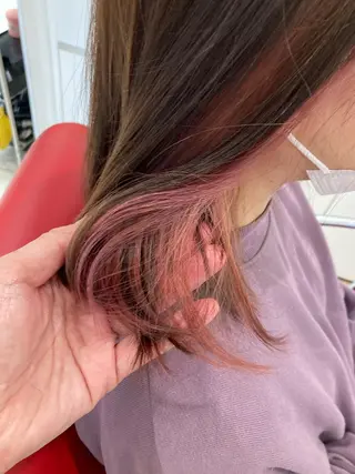 ミディアム カラー 田畑 福恵のヘアスタイル