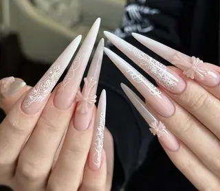 ネイル Pure&Rich Nailのネイルデザイン