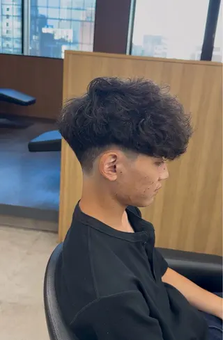 ショート メンズ特化 パーマ水沼心のヘアスタイル