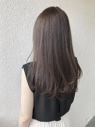 ロング カラー ヘアアレンジ universe tokyoのヘアスタイル