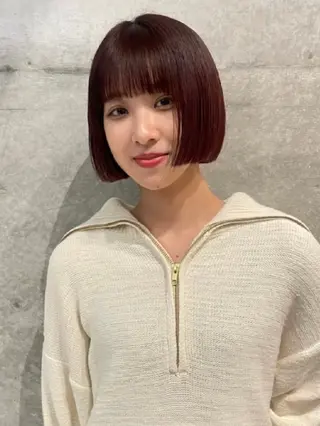 ショート カラー 🧸柔らかベージュ/ 顔周りレイヤー/ミクのヘアスタイル