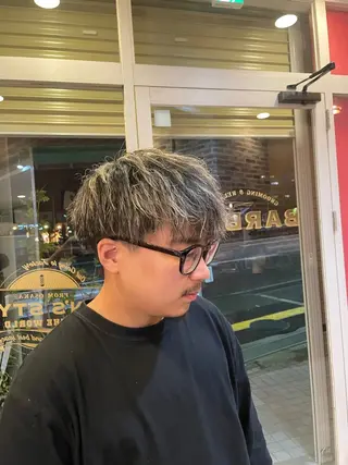 ミディアム クボタ マコトのヘアスタイル