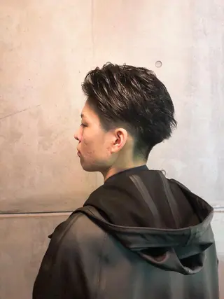 メンズ レイヤーカット 小山 悠のヘアスタイル