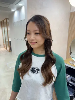ロング mina .のヘアスタイル
