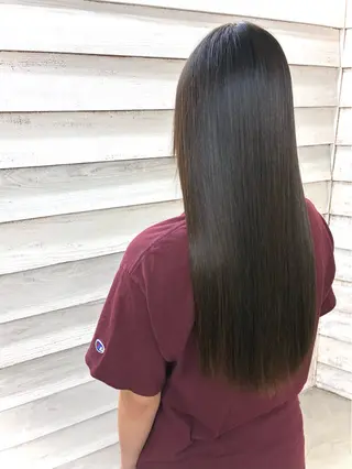 ロング 佐藤 隆太のヘアスタイル