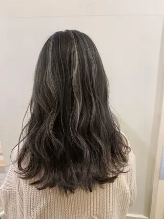 ロング カラー ブリーチなしWカラー ／レイヤー🎀マリノのヘアスタイル