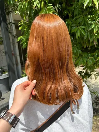 セミロング 【艶ｶﾗｰ/ｼｮｰﾄ 】田原 愛菜🐯のヘアスタイル