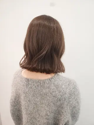 ミディアム カラー 齋藤 愛美のヘアスタイル