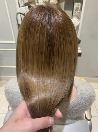 ショート 美髪矯正透明感カラー 江川　和輝のヘアスタイル