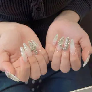ネイル Lyna 池袋のネイルデザイン