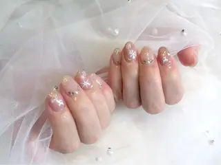 ネイル ワンホン韓国ちゅるん ネイル✨🎀AMIのネイルデザイン