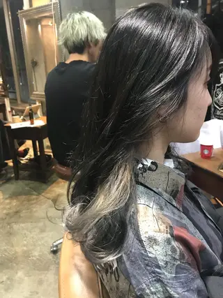 セミロング カラー パーマ ヘアアレンジ メンズ キッズ ネイル マツエク・マツパ サロンドミルク 渋谷高比良のヘアスタイル