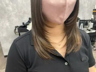 ミディアム 郷原 奈々のヘアスタイル