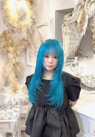 セミロング カラー 安藤悠里/ハイトーン /デザインカラーのヘアスタイル