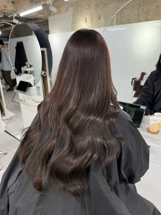 ロング カラー yuuna ✮ door whiteのヘアスタイル