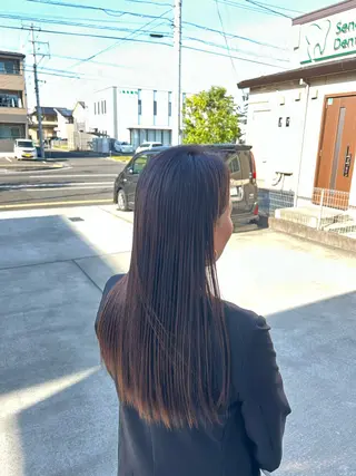 ロング カラー 菊地 未夢のヘアスタイル