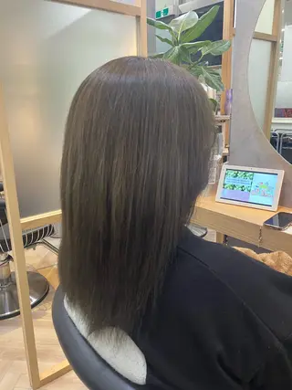 セミロング カラー せと みずは　プロフ必読のヘアスタイル