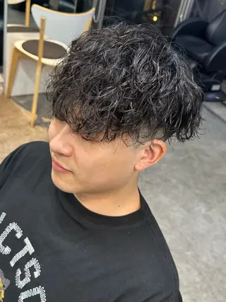 パーマ メンズ fifth/原宿/ カットモデル/カズのヘアスタイル