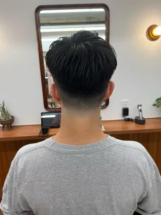 ショート メンズ メンズカット✂️ スキンフェード伊藤陸のヘアスタイル