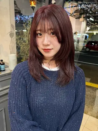 ミディアム カラー 大塚 愛実のヘアスタイル