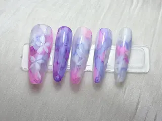 ネイル Easen のあのネイルデザイン