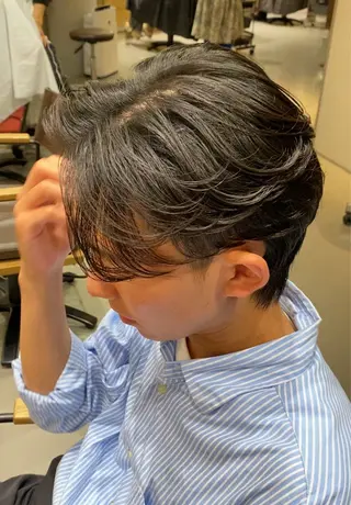 ショート パーマ unopulir 景山 凌のヘアスタイル