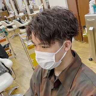 パーマ メンズ 原田 涼矢のヘアスタイル
