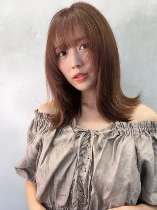セミロング カラー ヘアアレンジ 🔶似合わせセンター パート/ヤス🔶のヘアスタイル