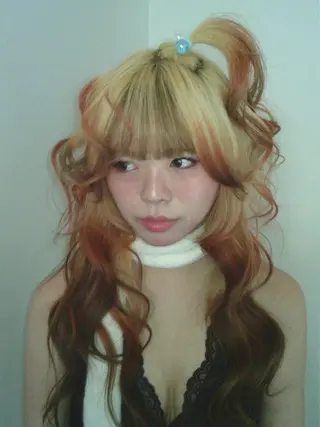 ロング カラー hinano ヒナノのヘアスタイル