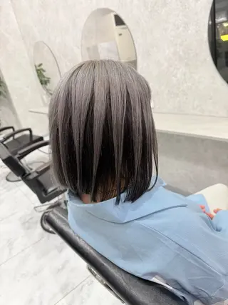ショート カラー 🌺ハイトーン🌺 矢葺 なぎさ🌺🌺のヘアスタイル