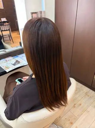 ロング カラー ルプラボウ/豊川/ 柴田心那のヘアスタイル