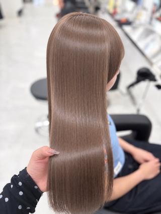 ロング 艶髪ハイトーンカラー 渋谷🎀ririkaのヘアスタイル