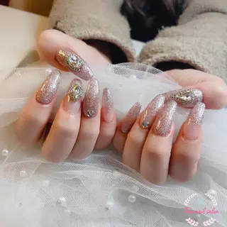 ネイル Tinaネイル 難波のネイルデザイン