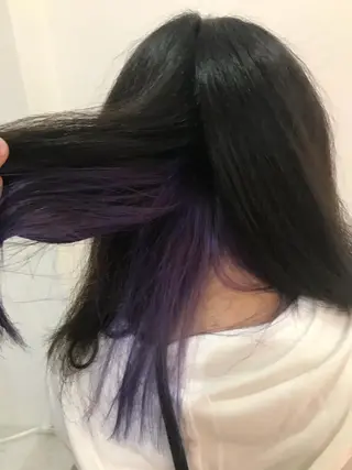 ミディアム カラー ウルフカット レイヤーカット上柿のヘアスタイル